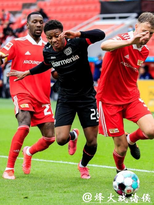 英超综合：曼联客胜阿森纳 库尼亚远射制胜